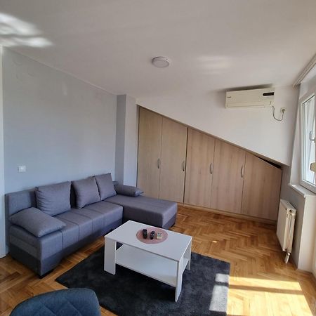 Likehome Life - Novi Sad Stevana Sremca Buitenkant foto